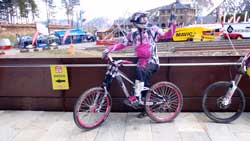 cycles et nature a vallnord pour la dh cup